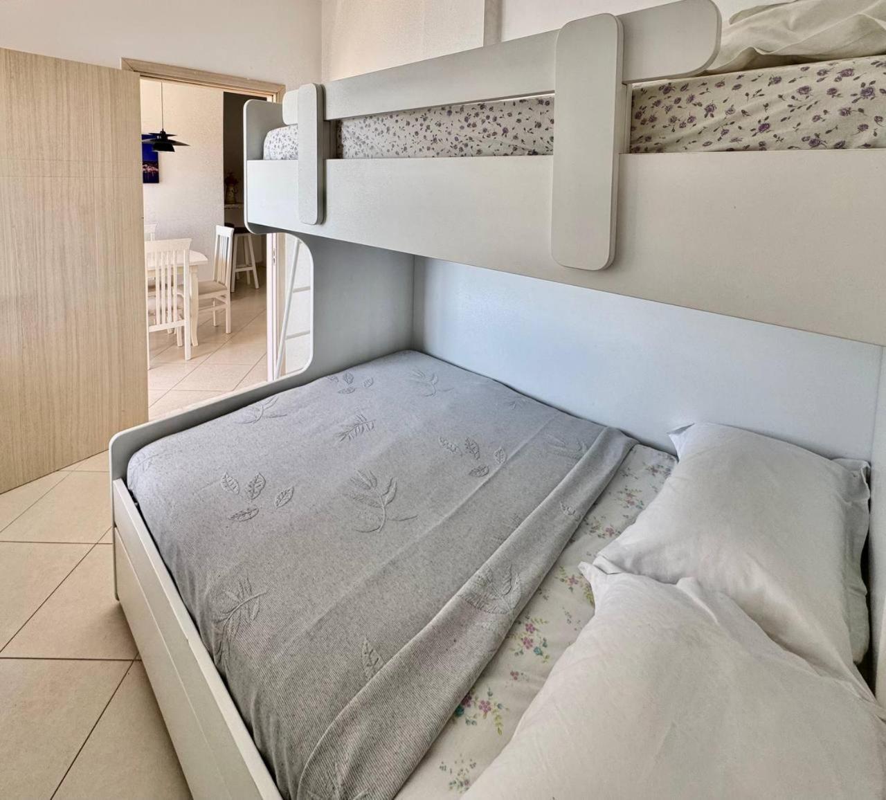 Del Mar Sea View Apartment ซารานเดอ ภายนอก รูปภาพ